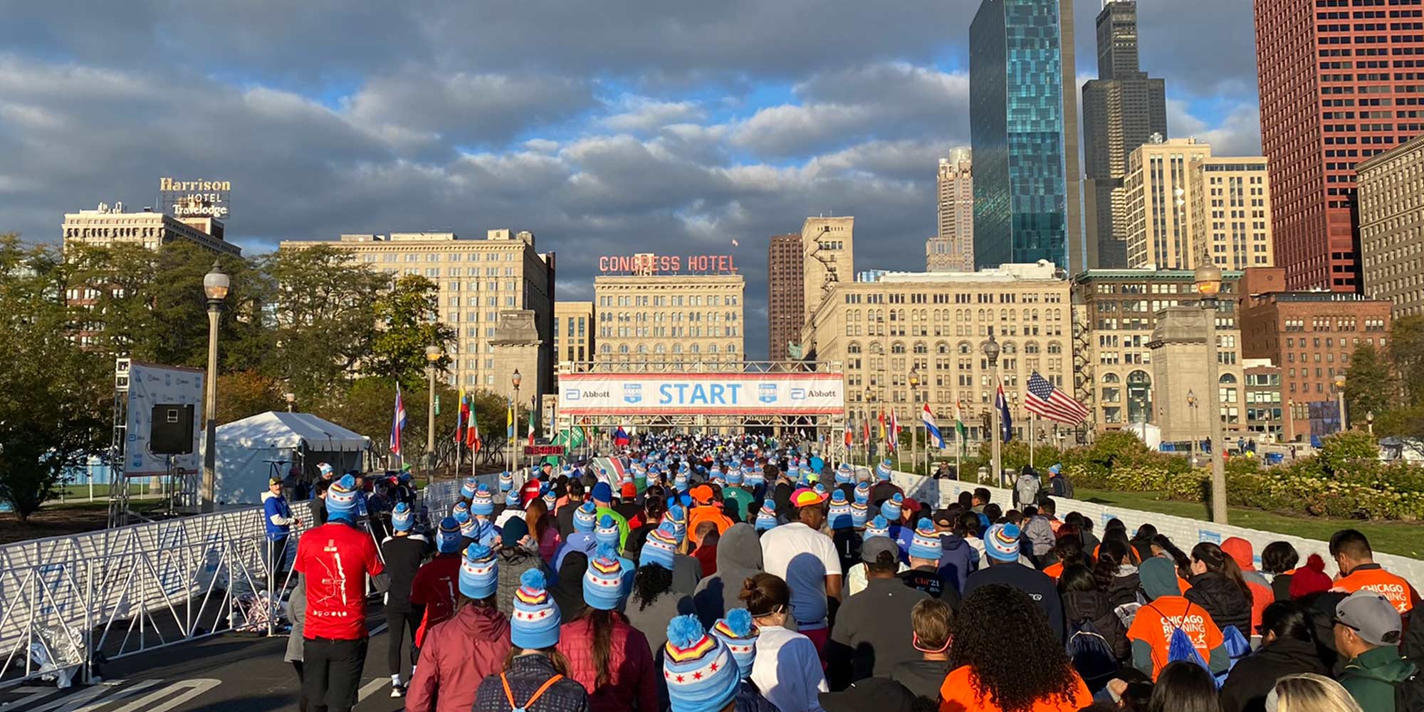 runners at start line